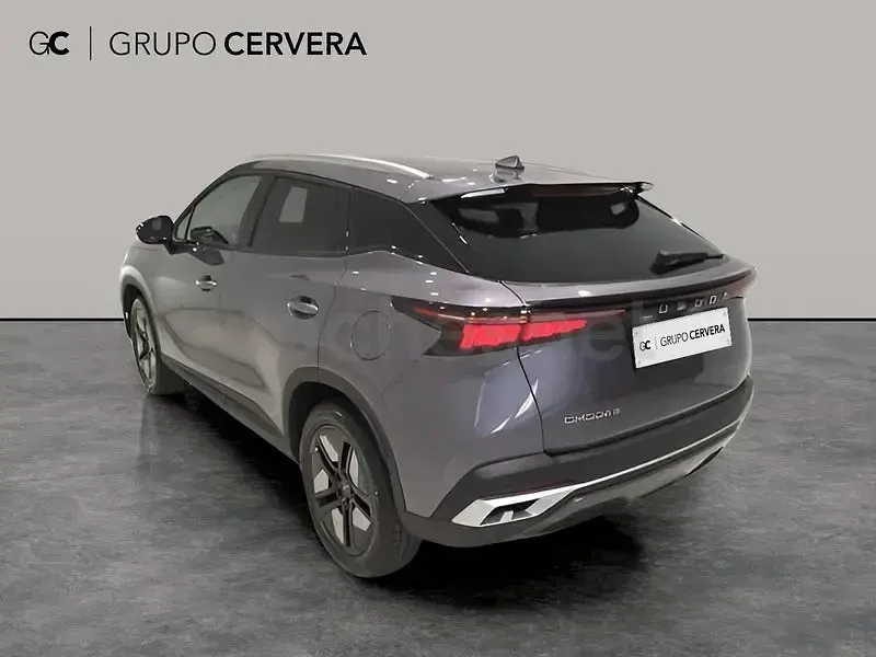 Usado Omoda 5 147 CV (108 kW) 2025 Gris / plata SUV