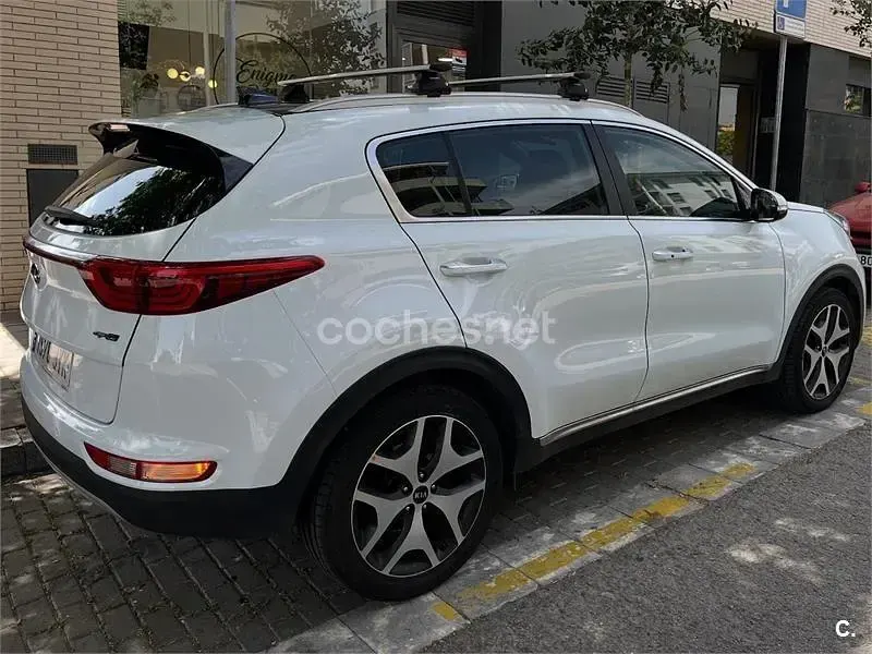 Usado Kia Sportage GT-Line 185 CV (136 kW) 2017 Blanco SUV