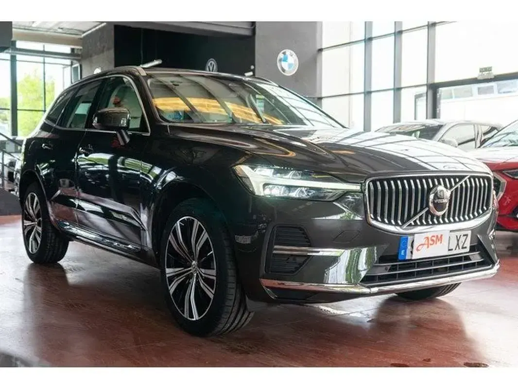 Usado Volvo XC60 Inscription 197 CV (144 kW) 2022 Gris SUV