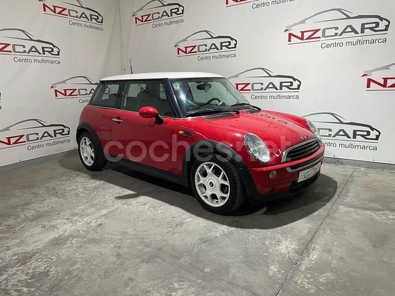 Usado Mini One D 75 CV (55 kW) 2004 Rojo Utilitario