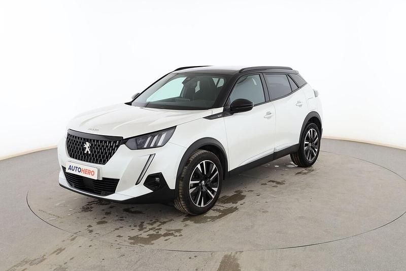 Usado Peugeot 2008 GT 155 CV (114 kW) 2020 Blanco SUV