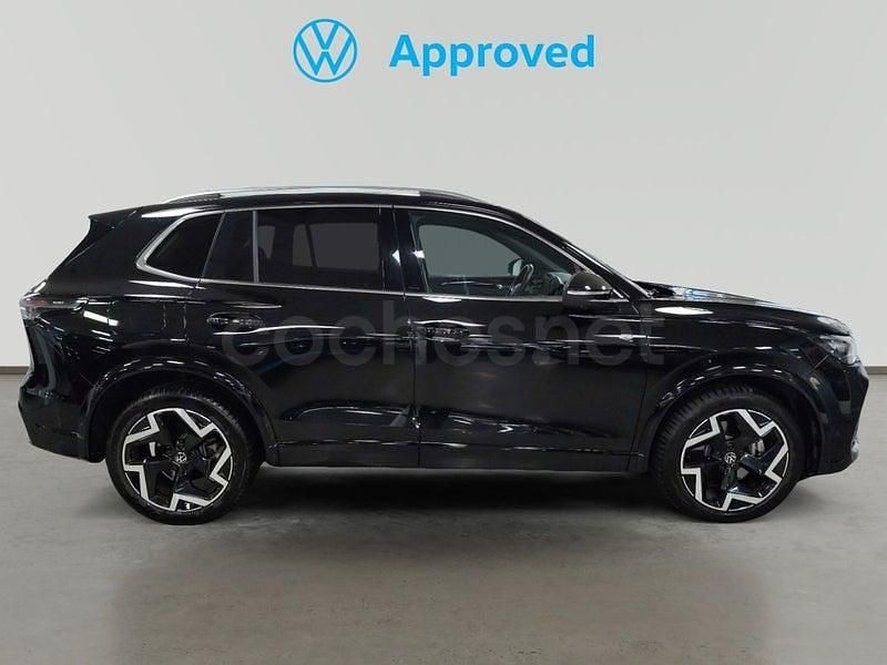 Usado VW Tiguan R-line 150 CV (110 kW) 2025 Negro SUV