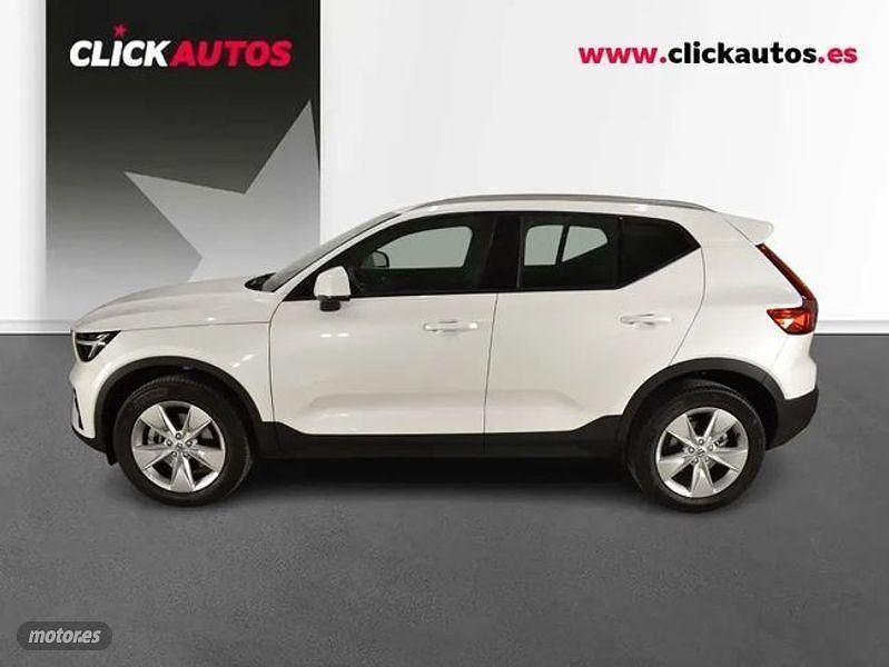 Usado Volvo XC40 Core 163 CV (119 kW) 2025 Blanco SUV