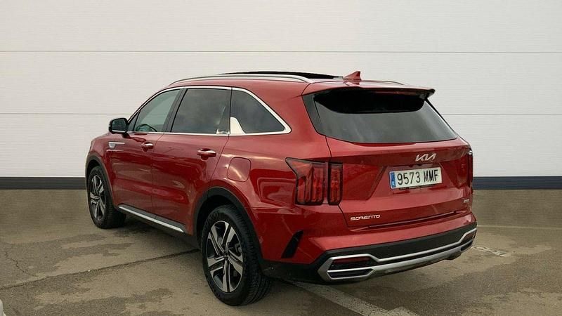 Usado Kia Sorento 265 CV (194 kW) 2023 Rojo SUV