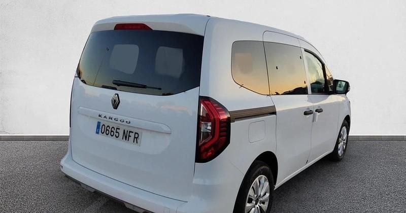 Ny Renault Kangoo 95 HK (69 kW) 2025 Minibuss
