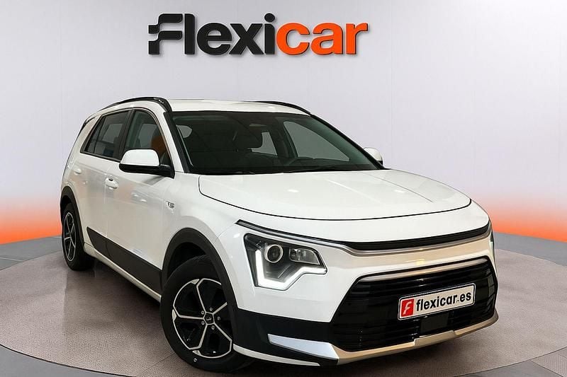 Blanco Usado 2022 Kia Niro SUV | 19.390 € (Precio justo) - Imagen 1/4