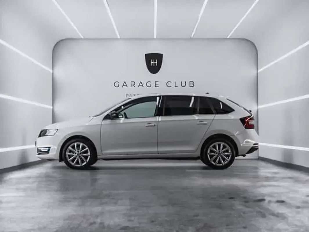 Usado Skoda Rapid Ambition 95 CV (69 kW) 2018 Blanco Utilitario