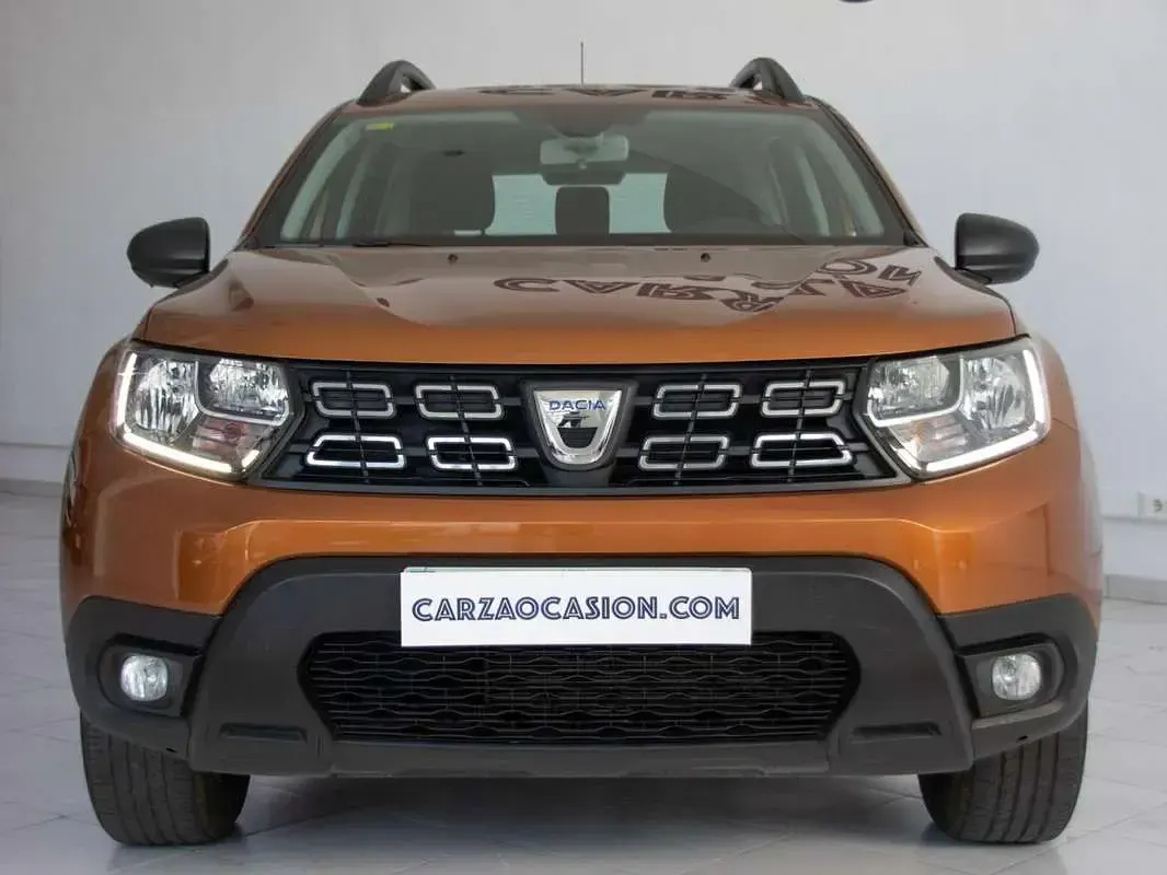 Usado Dacia Duster Comfort 116 CV (85 kW) 2018 Naranja SUV