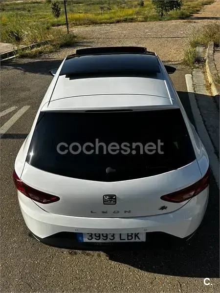 Usado Seat Leon FR 150 CV (110 kW) 2016 Blanco Berlina