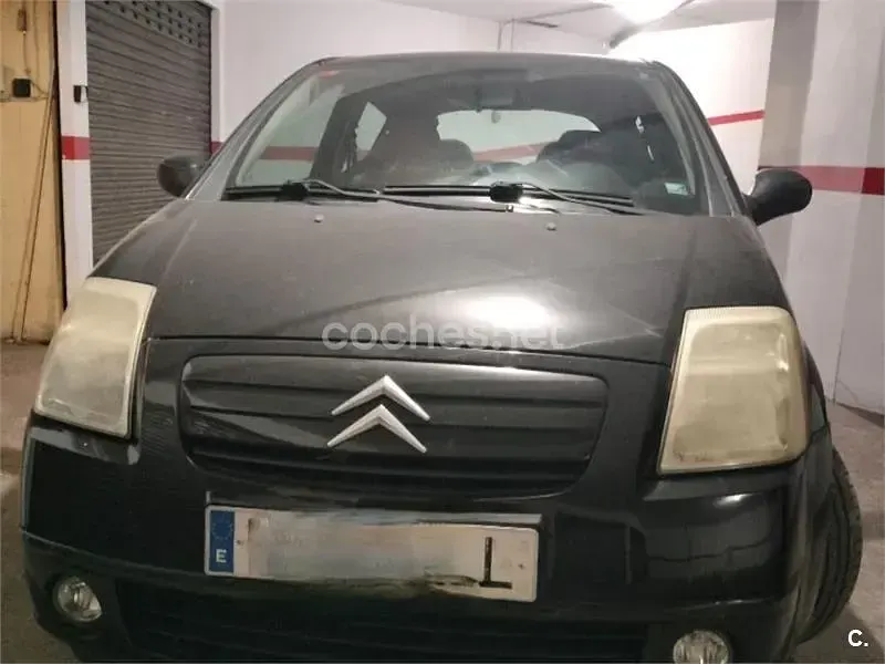 Usado Citroën C2 70 HP (51 kW) 2005 Preto Citadino
