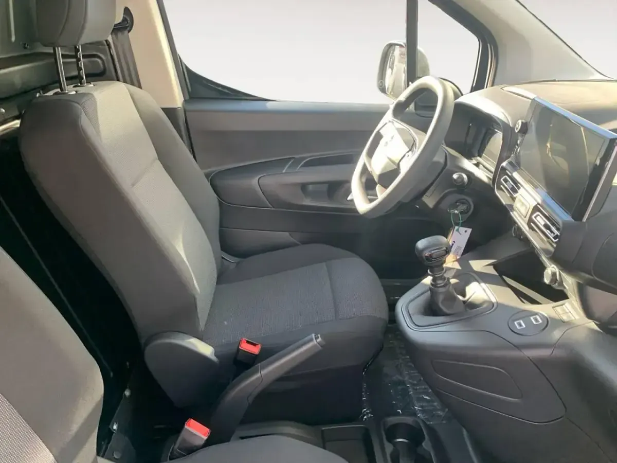 Nuevo Opel Combo S 102 CV (75 kW) 2026 Blanco Monovolumen
