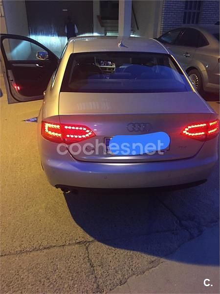 Usado Audi A4 170 CV (125 kW) 2012 Gris / plata Berlina