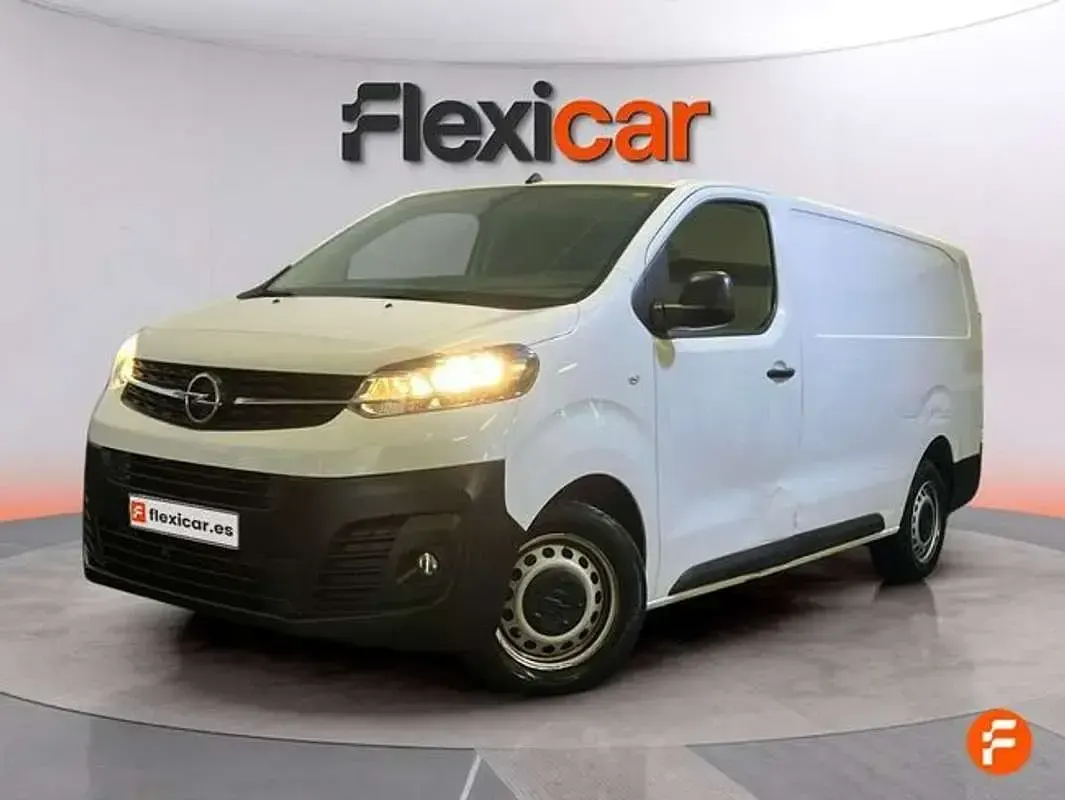Usado Opel Vivaro 122 CV (89 kW) 2021 Blanco Monovolumen