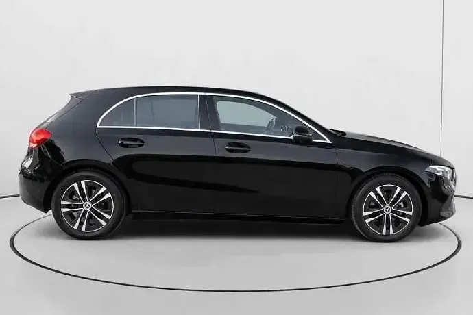 Usado Mercedes A180 136 CV (100 kW) 2023