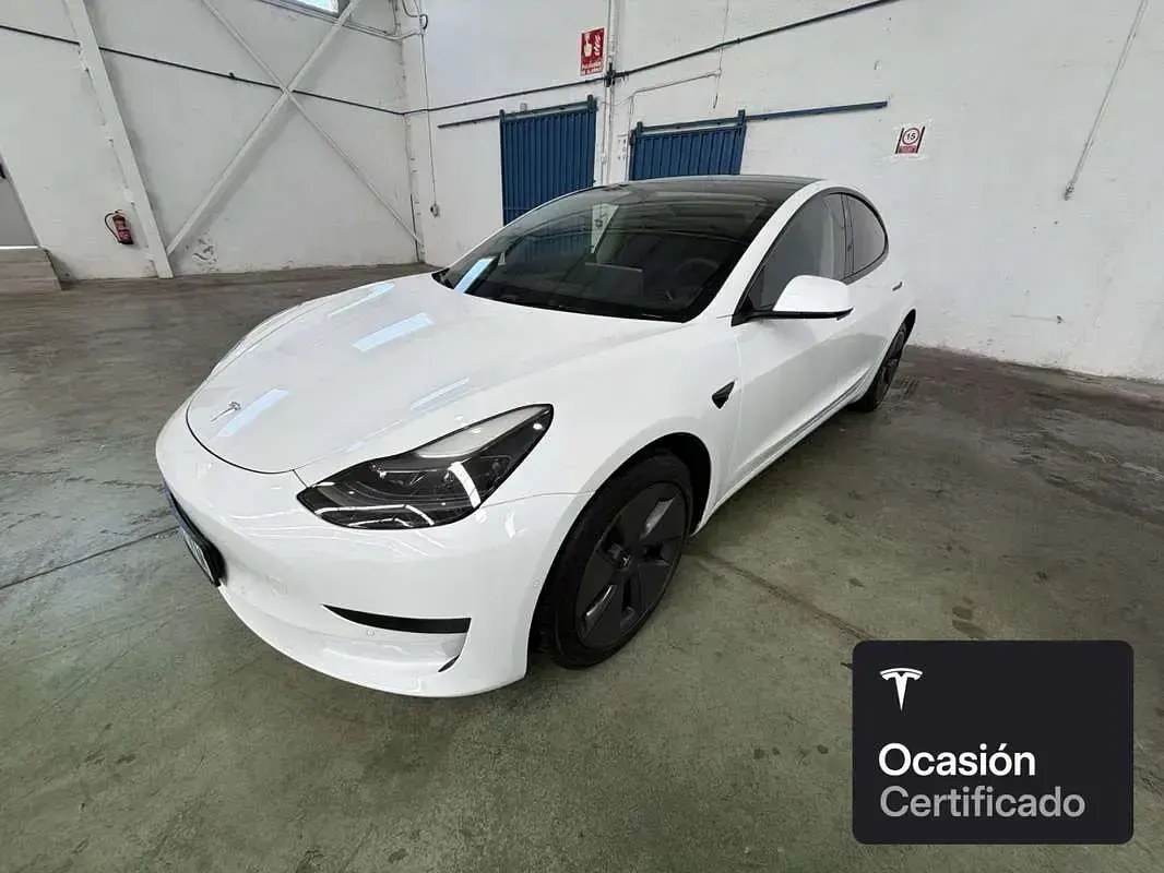 Usado Tesla Model 3 RWD 161 kW (220 CV) 2022 Blanco Berlina