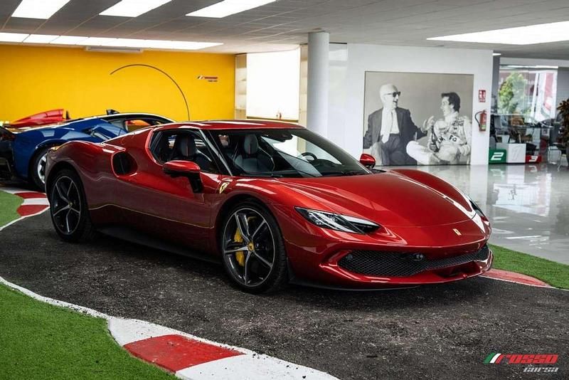 Usado Ferrari 296 829 CV (609 kW) 2023 Rojo Coupe