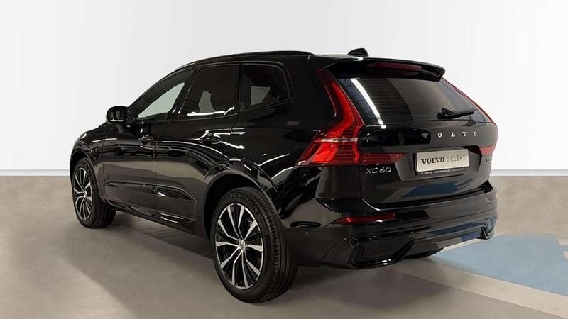 Usado Volvo XC60 Plus 250 CV (183 kW) 2024 Negro SUV