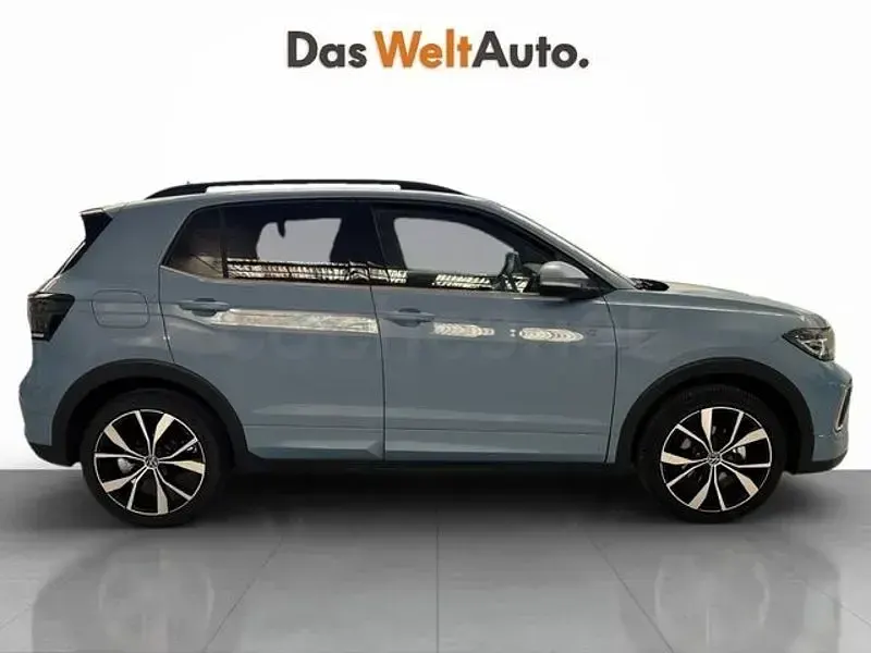 Usado VW T-Cross R-line 150 CV (110 kW) 2025 Azul SUV
