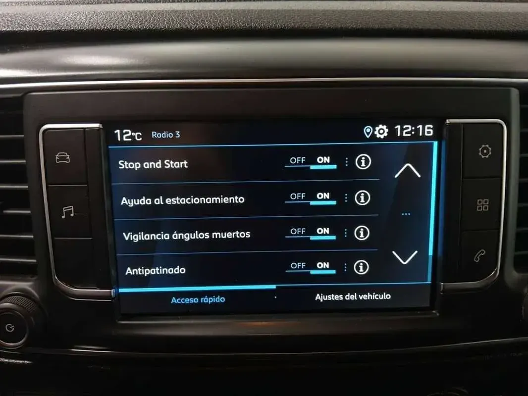 Usado Peugeot Expert Premium 178 CV (130 kW) 2020 Gris Van