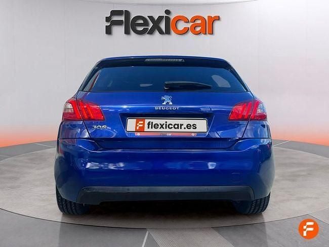 Usado Peugeot 308 Style 130 CV (95 kW) 2020 Azul