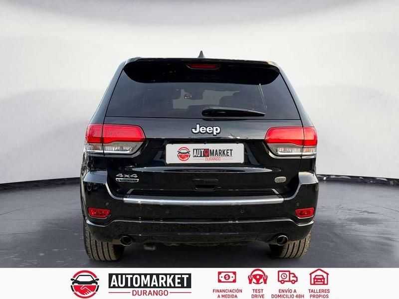 Usado Jeep Grand Cherokee Overland 250 CV (183 kW) 2016 Negro SUV