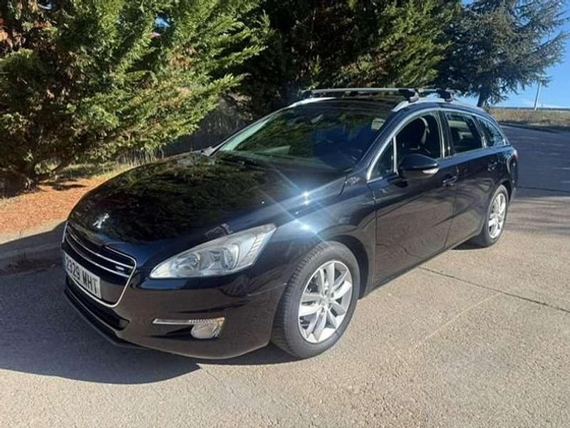Usado Peugeot 508 Style 114 CV (83 kW) 2014 Negro Familiar