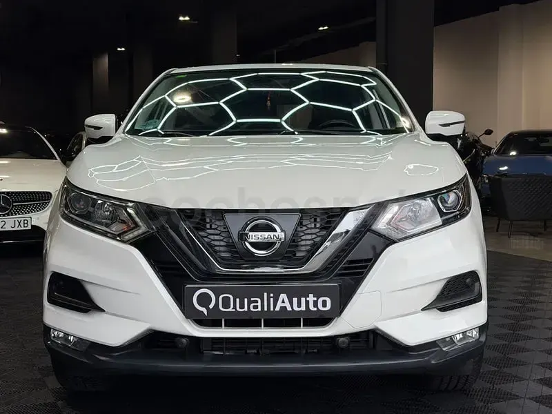 Usado Nissan Qashqai N-Connecta 116 CV (85 kW) 2018 Negro SUV