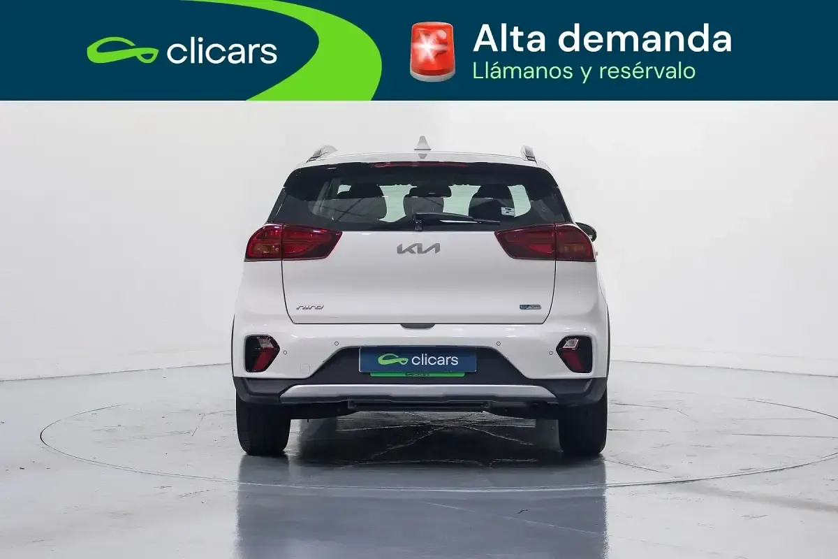 Usado Kia Niro 141 CV (103 kW) 2022 Blanco SUV