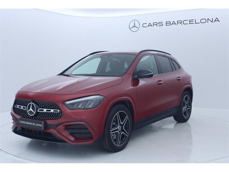 Rojo patagonia Nuevo 2024 Mercedes GLA200 SUV | 52.600 € (Un poco caro) - Imagen 1/4