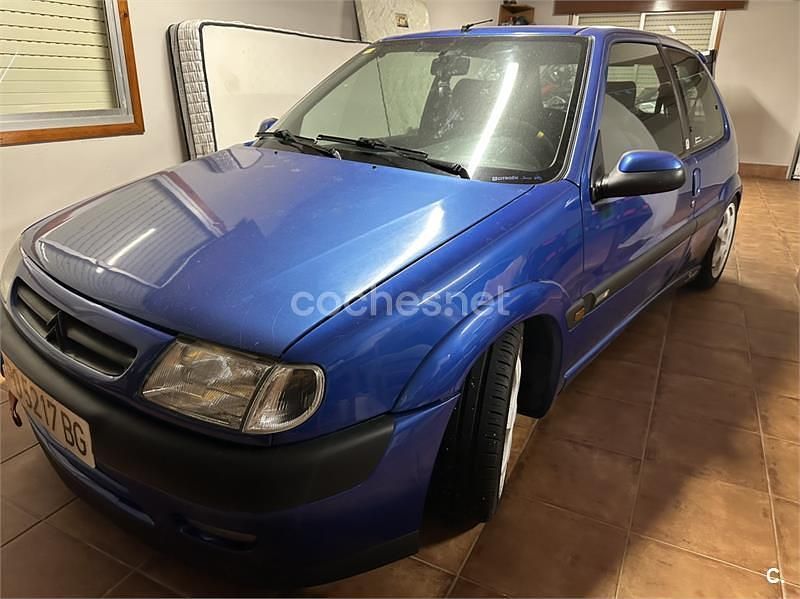 Usado Citroën Saxo 75 CV (55 kW) 1997 Azul Utilitario
