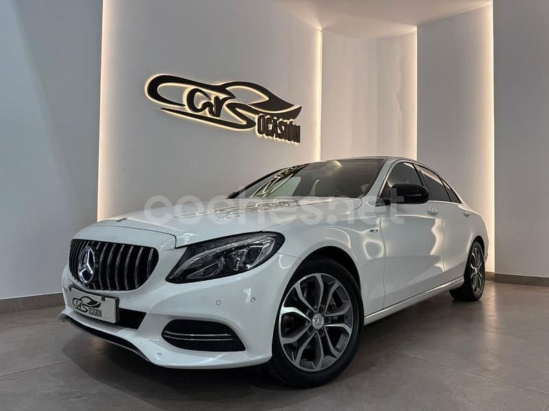 Blanco Usado 2014 Mercedes C220 AMG line Berlina | 16.999 € (Un poco caro) - Imagen 1/4