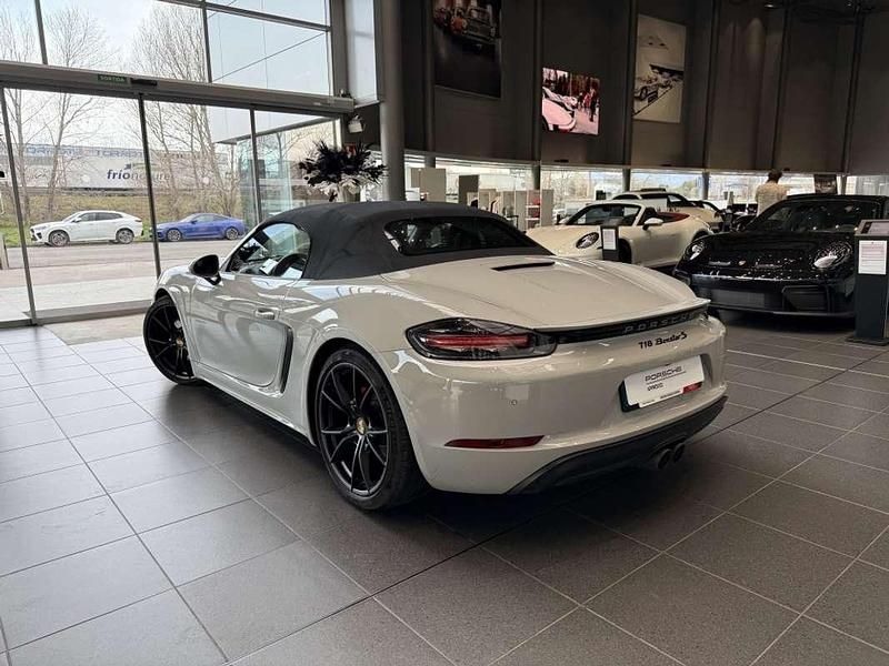 Usado Porsche Boxster S 349 CV (256 kW) 2020 Beige Descapotable