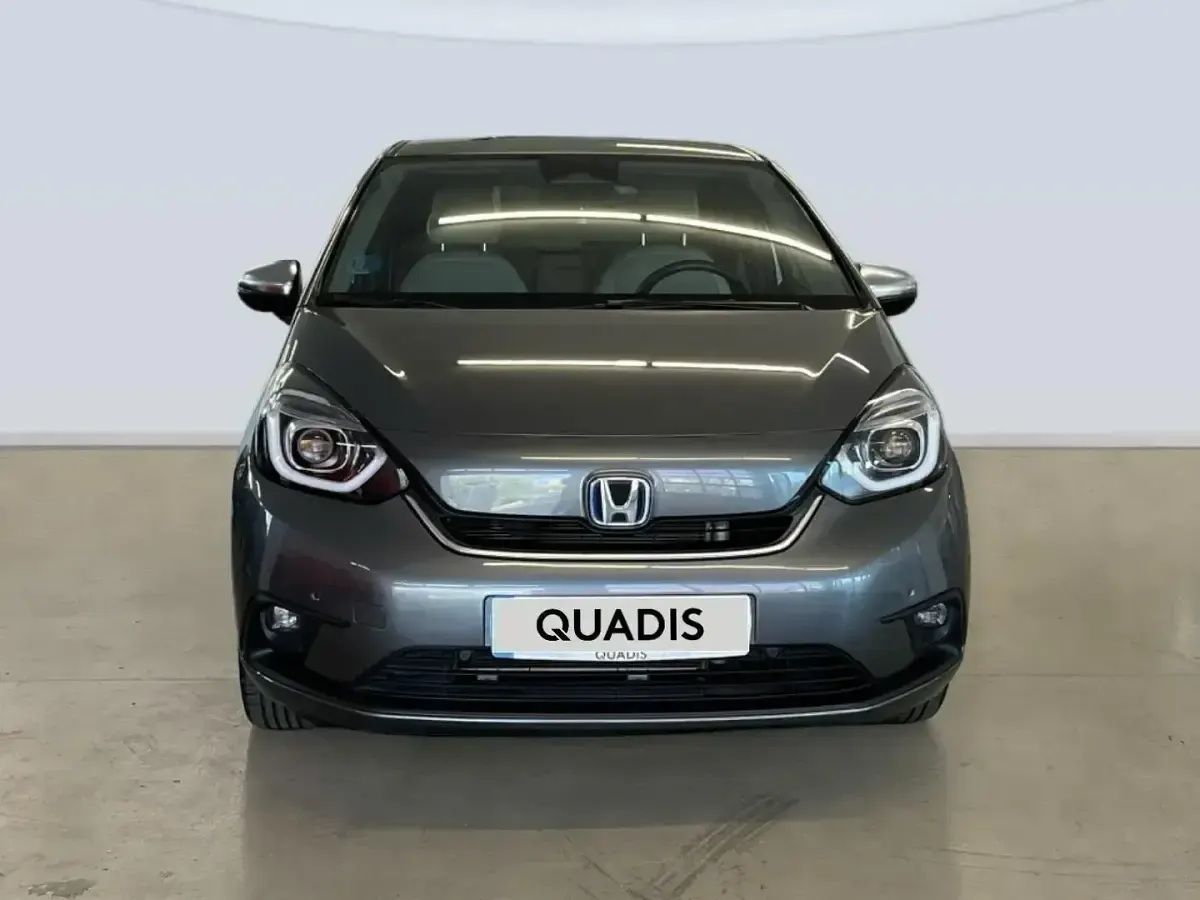Usado Honda Jazz Executive 109 CV (80 kW) 2023 Gris Utilitario