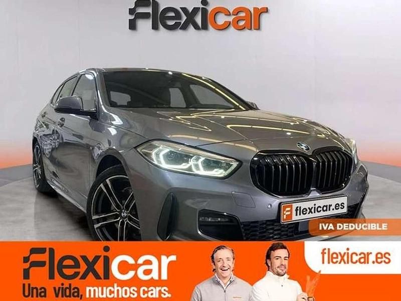 Gris Usado 2024 BMW 118 Utilitario | 26.090 € (Precio justo) - Imagen 1/4