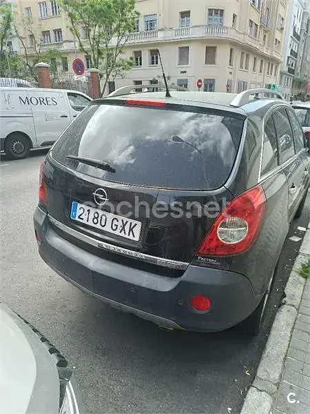 Używany Opel Antara Cosmo 150 KM (110 kW) 2010 Czarny SUV