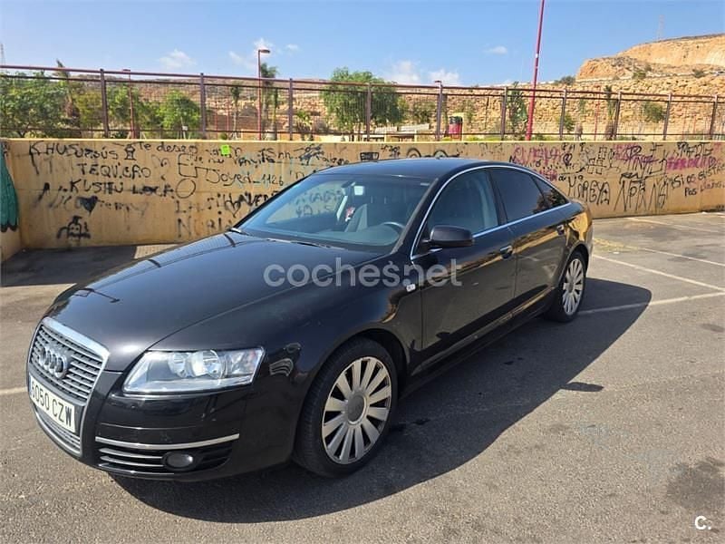Usado Audi A6 225 CV (165 kW) 2004 Negro Berlina