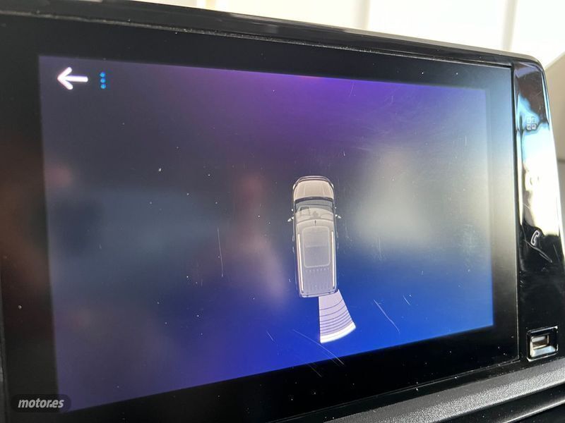 Usado Peugeot Rifter Active 99 CV (72 kW) 2020 Beige Monovolumen