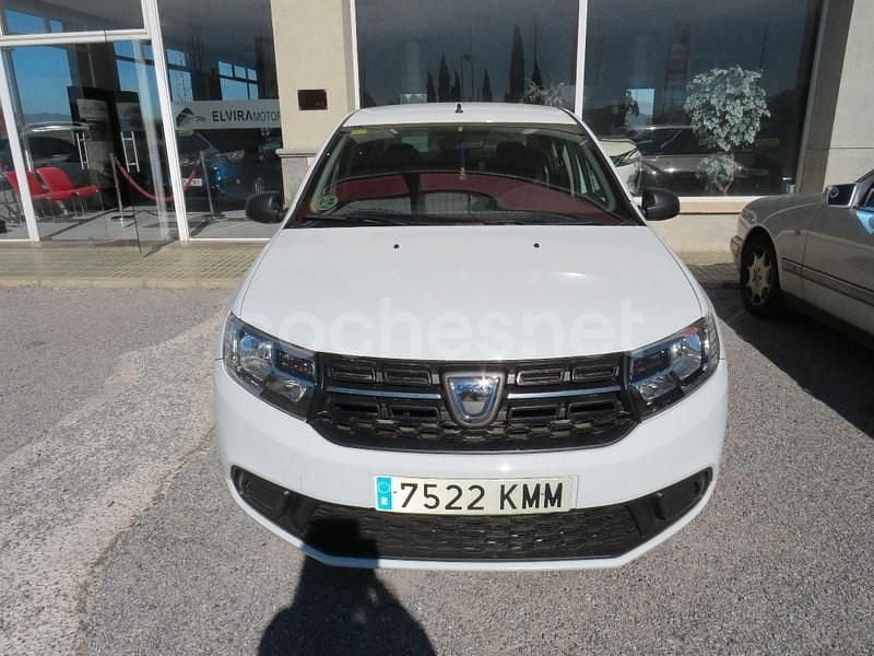 Usado Dacia Logan MCV Ambiance 73 CV (53 kW) 2018 Blanco Familiar
