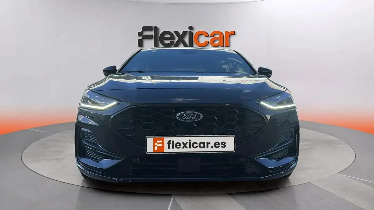 Usado Ford Focus ST-Line 155 CV (114 kW) 2023 Negro Berlina