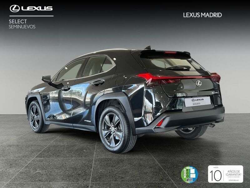 Usado Lexus UX Business Edition 183 CV (134 kW) 2020 Negro SUV
