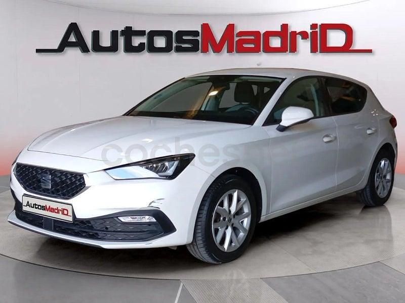 Usado Seat Leon Style 115 CV (84 kW) 2021 Blanco Berlina