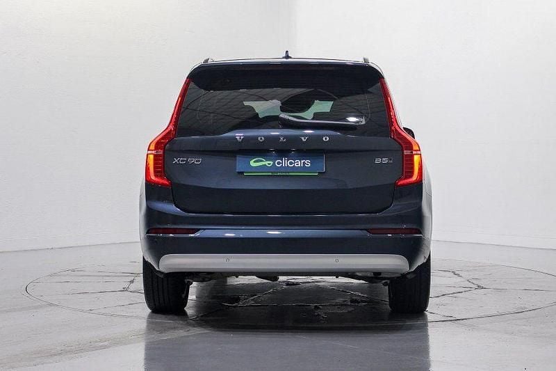 Usado Volvo XC90 Core 235 CV (172 kW) 2022 Azul SUV