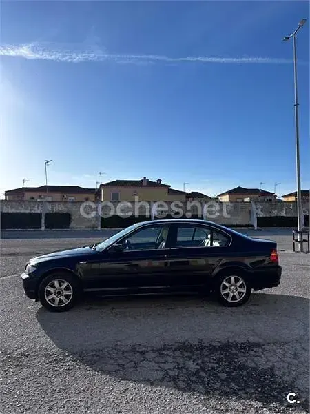Usado BMW 318 115 CV (84 kW) 2003 Negro Berlina