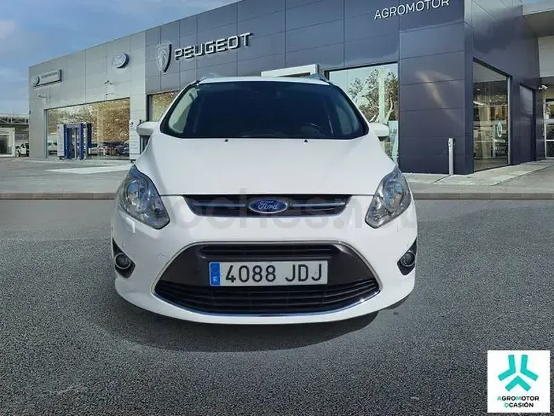 Usado Ford Grand C-Max 125 CV (91 kW) 2015 Blanco Monovolumen