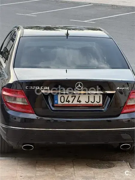 Usado Mercedes C320 Elegance 224 CV (164 kW) 2009 Azul Berlina