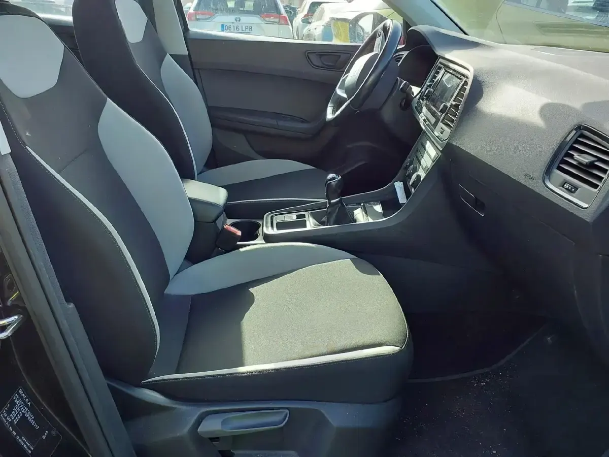 Usado Seat Ateca Reference 110 CV (80 kW) 2023 Negro SUV