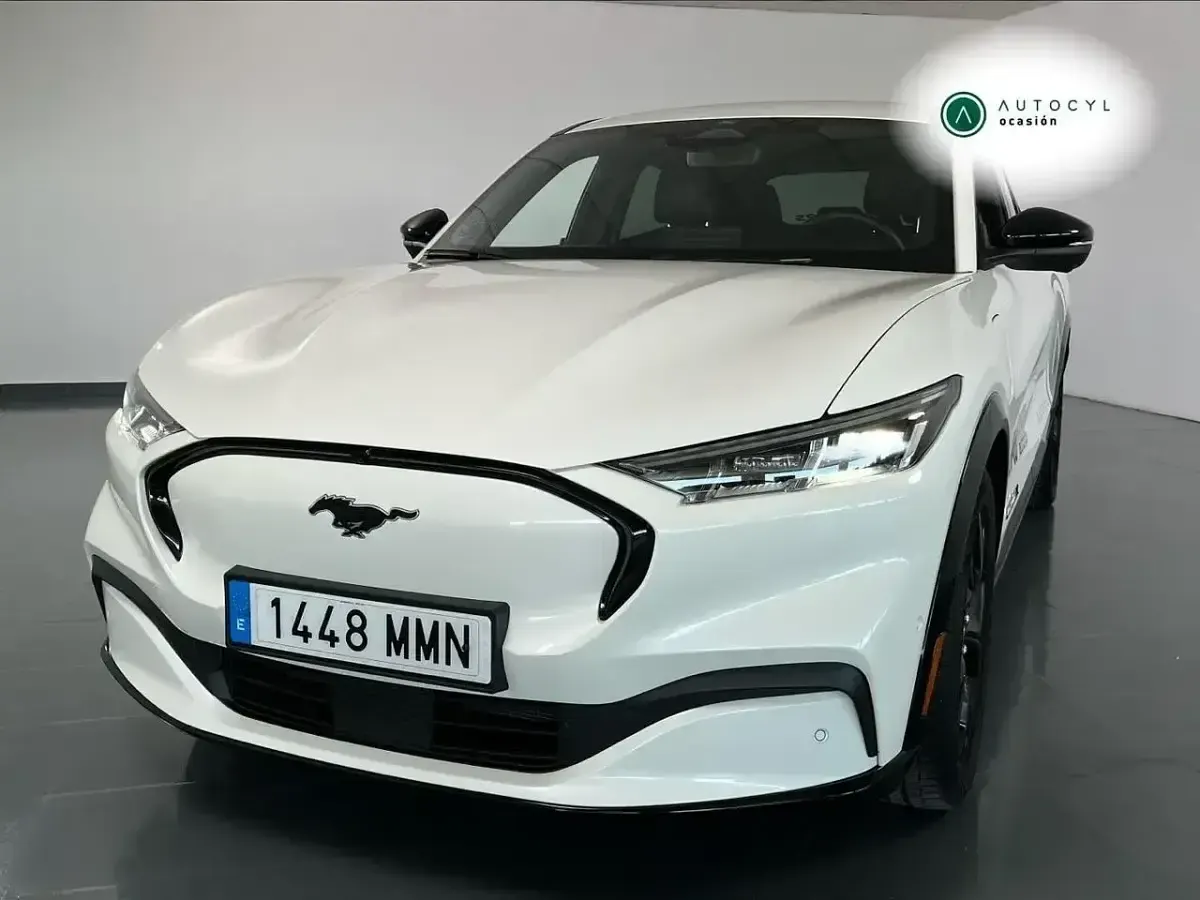 Occasion Ford Mustang Mach-E Premium 215 kW (293 PK) 2024 Wit SUV