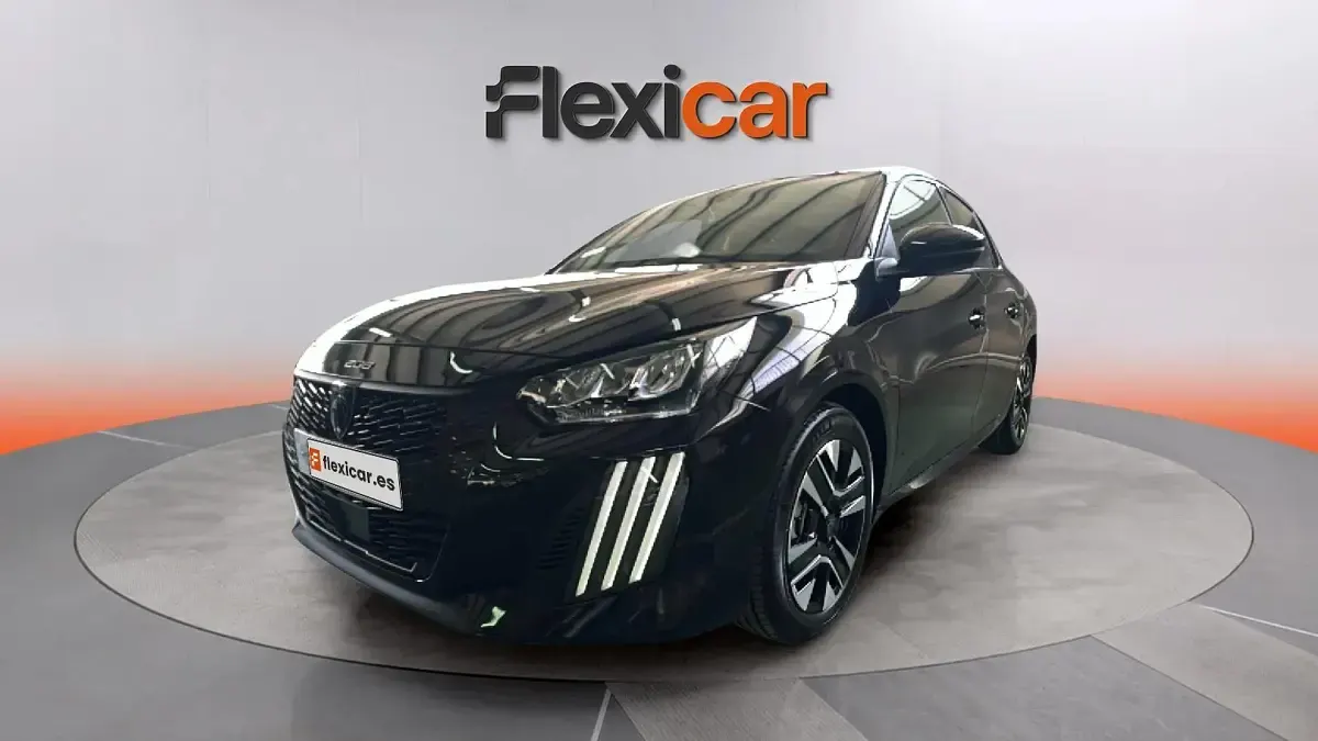 Usado Peugeot 208 Allure 101 CV (74 kW) 2025 Negro Utilitario