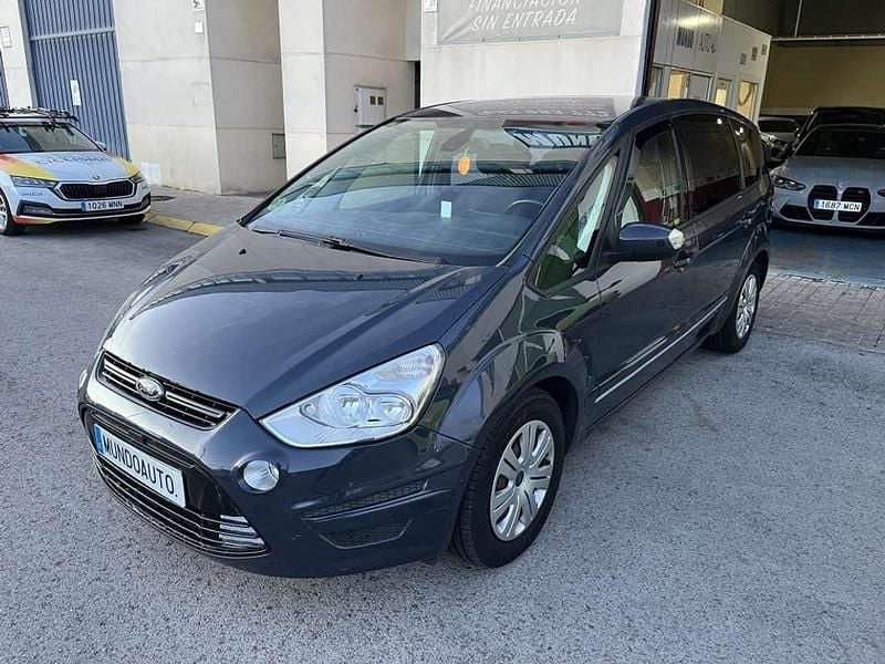 Usado Ford S-MAX Trend 140 CV (102 kW) 2011 Negro Monovolumen