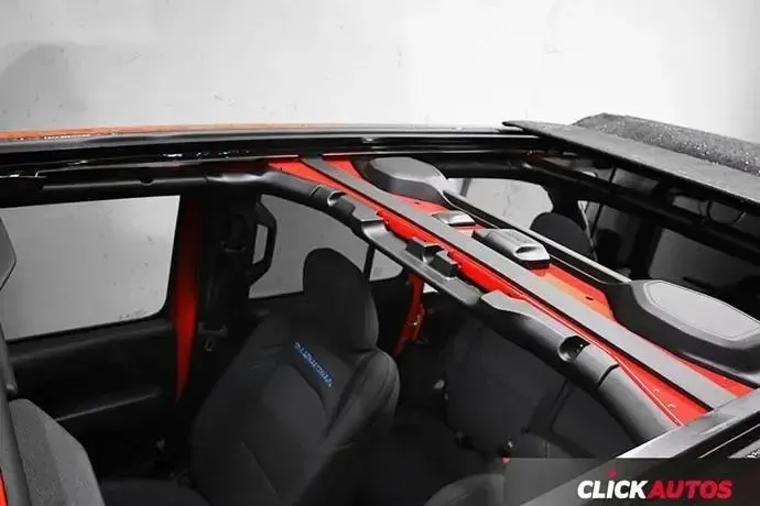 Usado Jeep Wrangler Rubicon 380 CV (279 kW) 2022 SUV